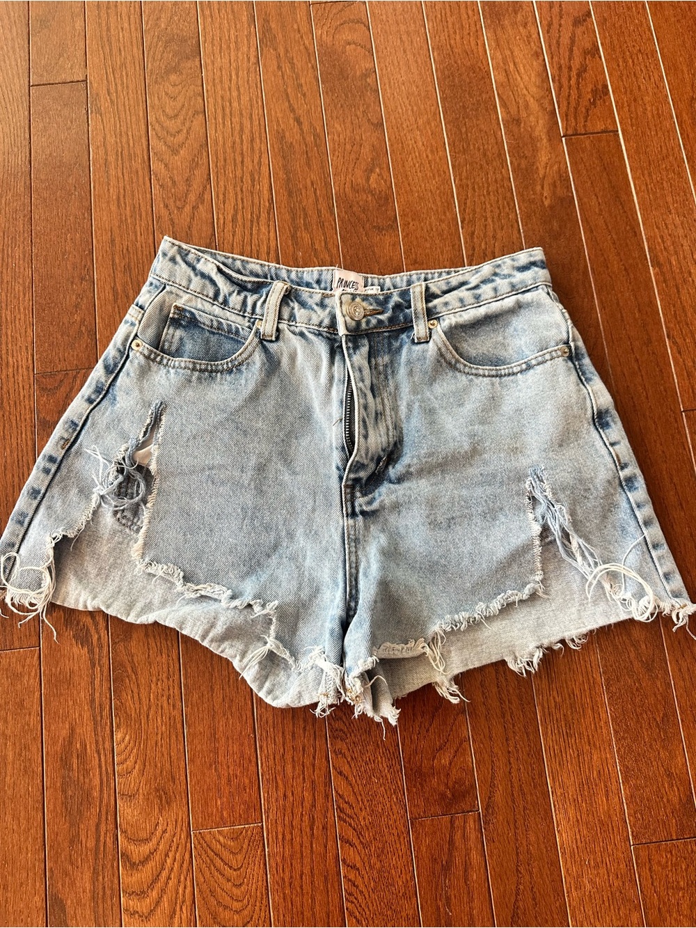 Light Wash Distressed Denim Shorts - princess polly